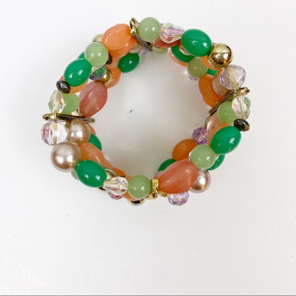 💕 Green Peach and Gold Beaded stretch Bracelet OS - Picture 3 of 4